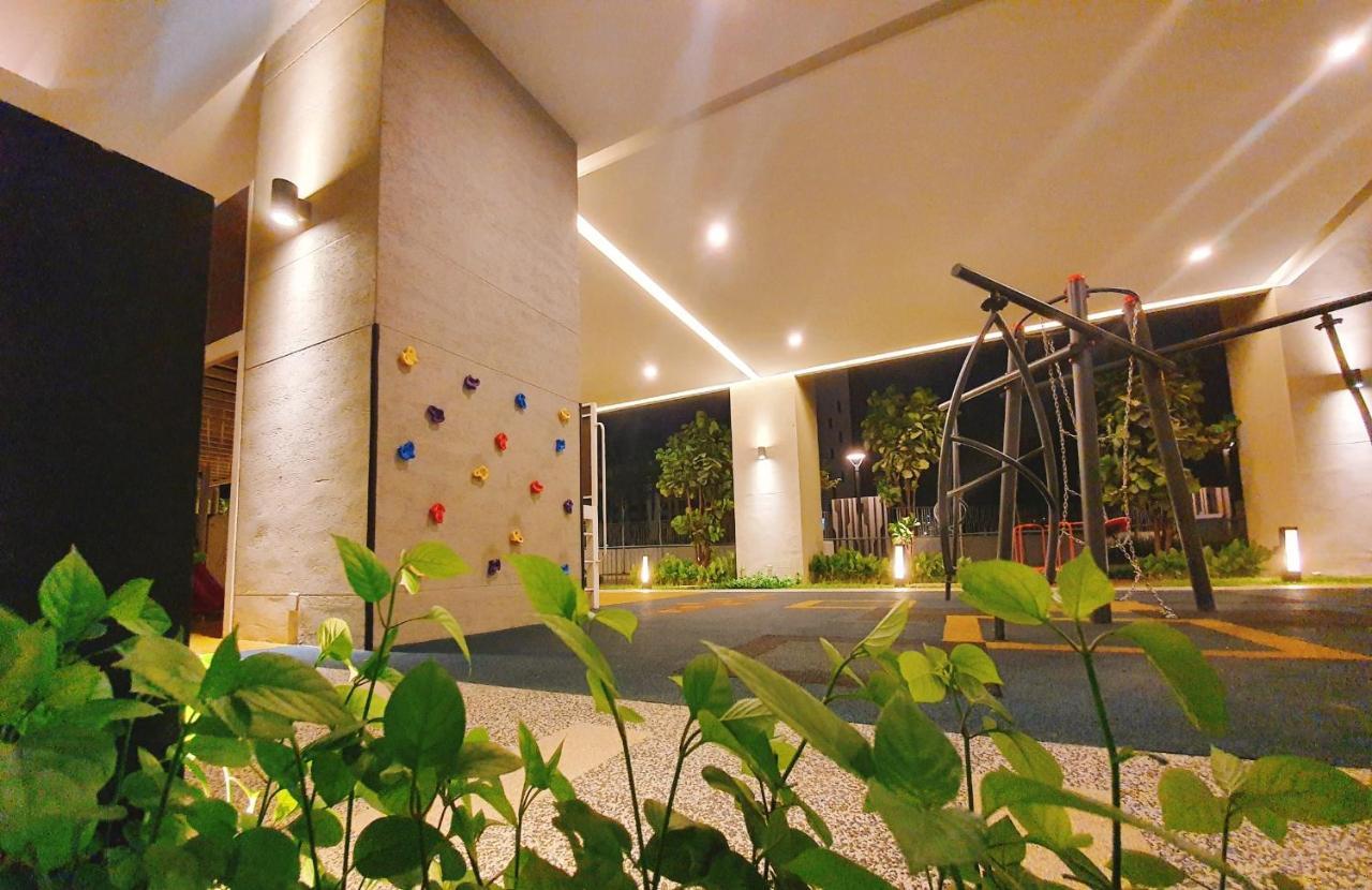 Beautiful Relaxing Home In Skyarena Ascenda Kuala Lumpur Esterno foto
