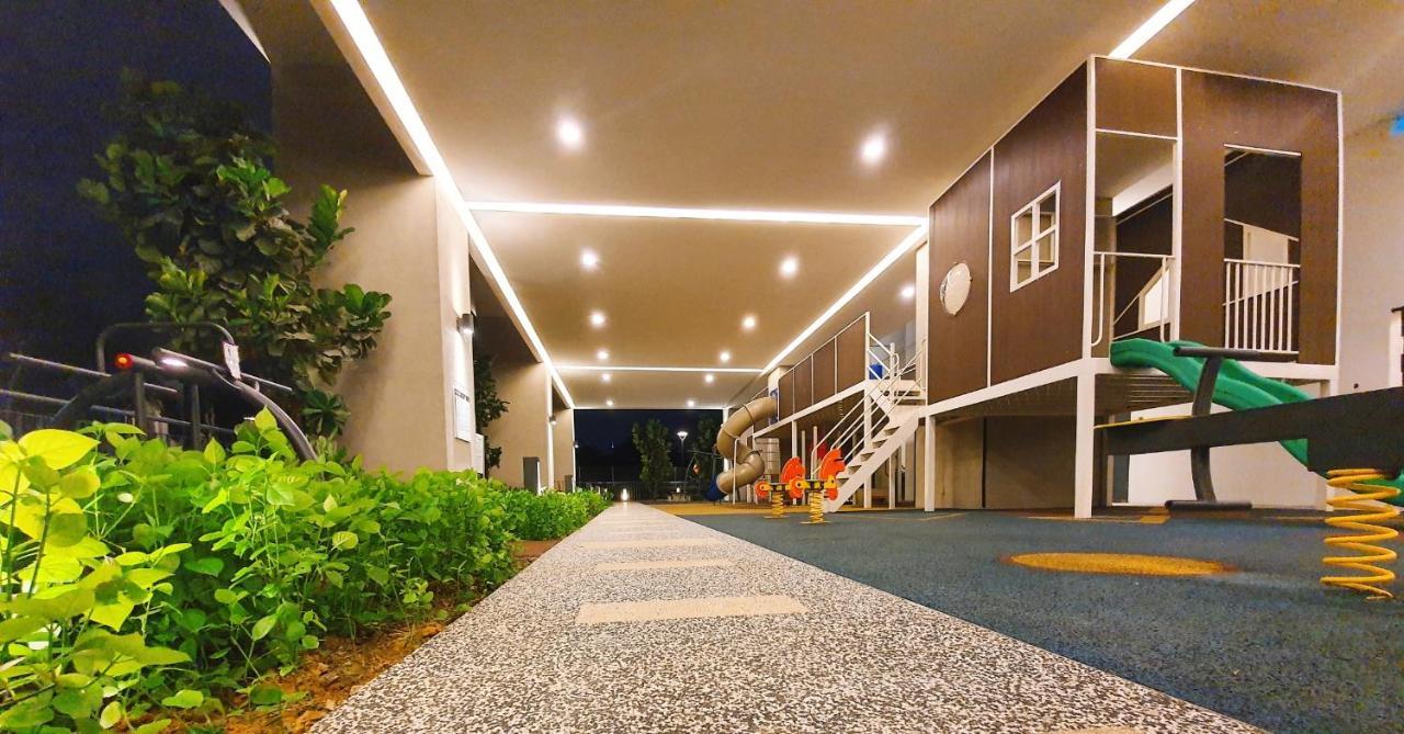 Beautiful Relaxing Home In Skyarena Ascenda Kuala Lumpur Esterno foto